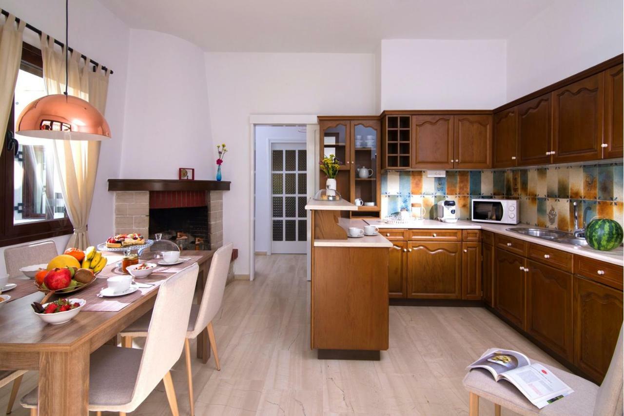 Luxury Villa Rosita W Heated Pool - Nature And Relax Epano Vathia Bagian luar foto